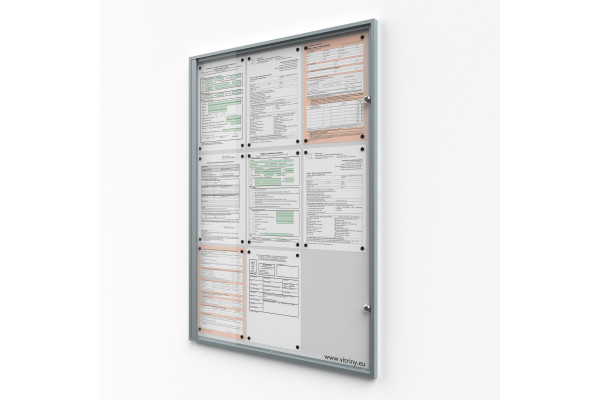 Interiérová uzamykací vitrína 9xA4, Plech