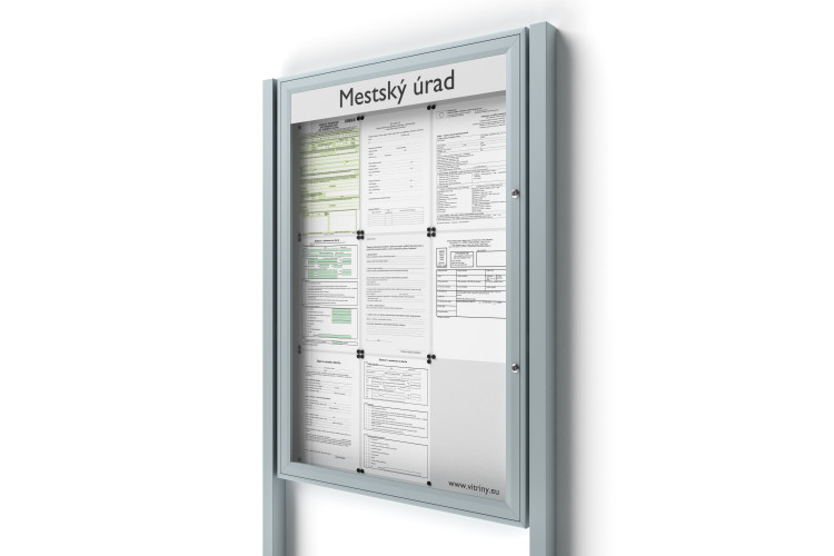 Uzamykatelná informační vitrína 9xA4 SIDE50 s nápisem a sloupky