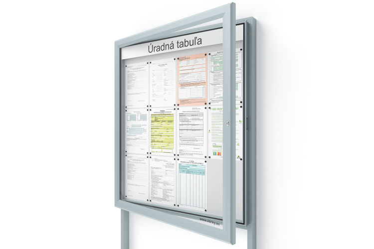 Venkovní informační vitrína 12xA4 SIDE60 s nápisem a sloupky