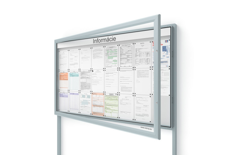 Venkovní informační vitrína 24xA4 SIDE60 s nápisem a sloupky