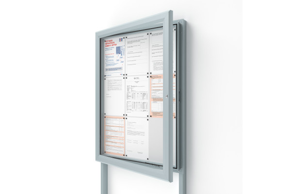 Venkovní informační vitrína V-SIDE60-9-N se sloupky