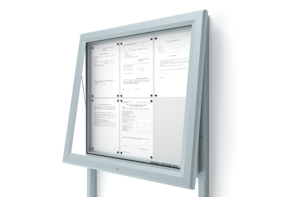 Venkovní informační vitrína V-UP60-6-N se sloupky