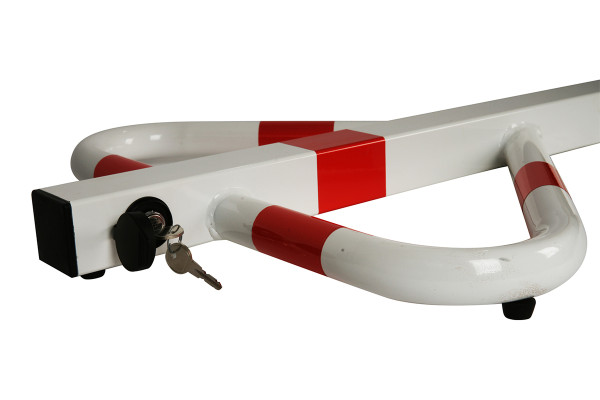 Parkovací zábrana, sklopný motýlek, zámek