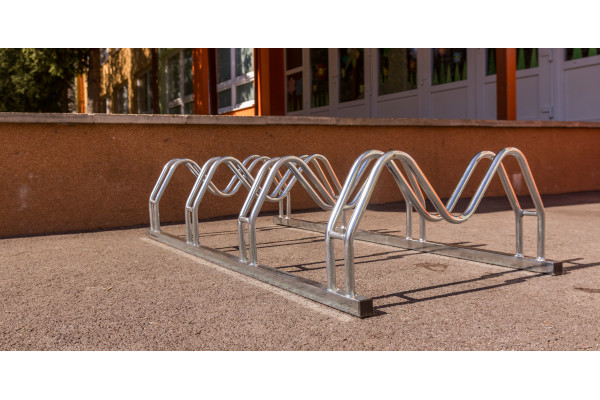 Oboustranný stojan na 4 kola MEGA pro silniční kolo, pozinkovaný